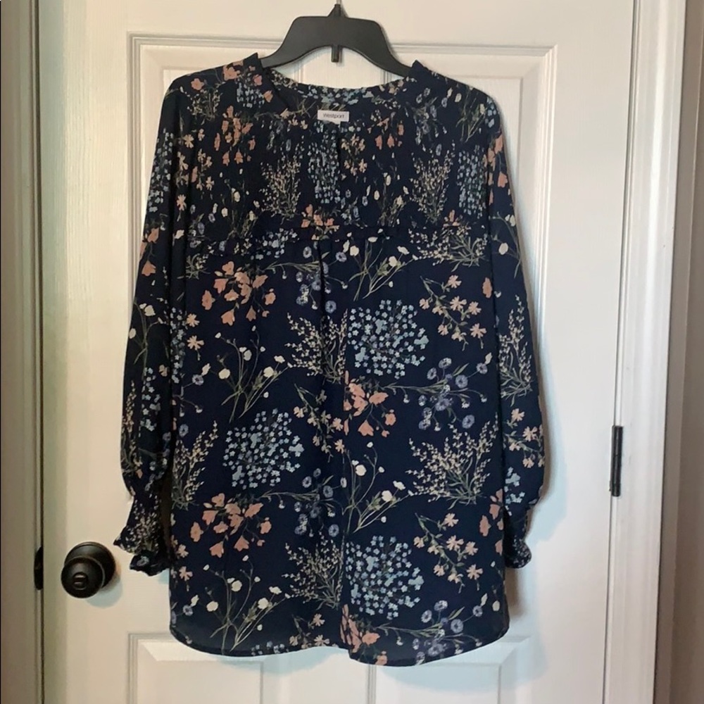 Women’s blouse